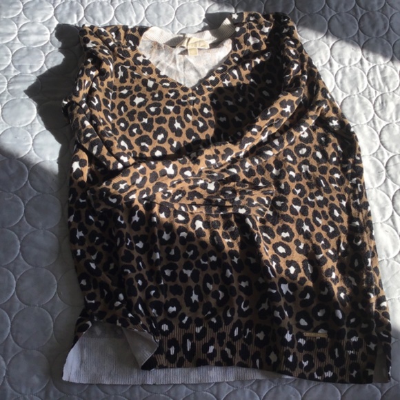 Michael Kors Brown Leopard V-Neck Sweater - Picture 6 of 7